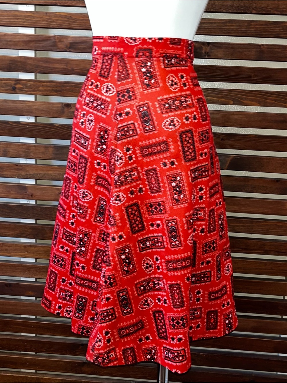 1970s Vintage Red White Black Floral Hankerchief Print  High Waist Western Skirt